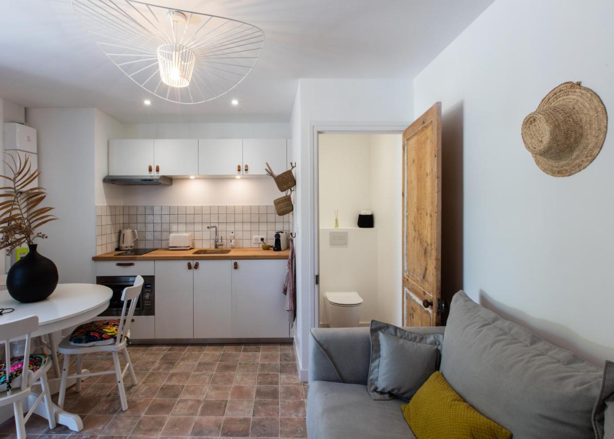 Les Apparts De Charly-Superbe Duplex Dans Un Hotel Particulier, Parking Prive Gratuit La Rochelle  Dış mekan fotoğraf